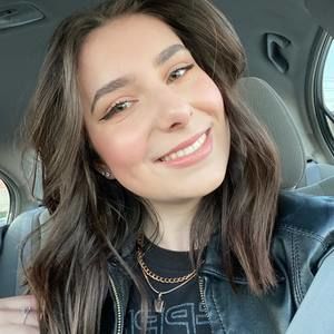 Meet your Posher, Rachelle